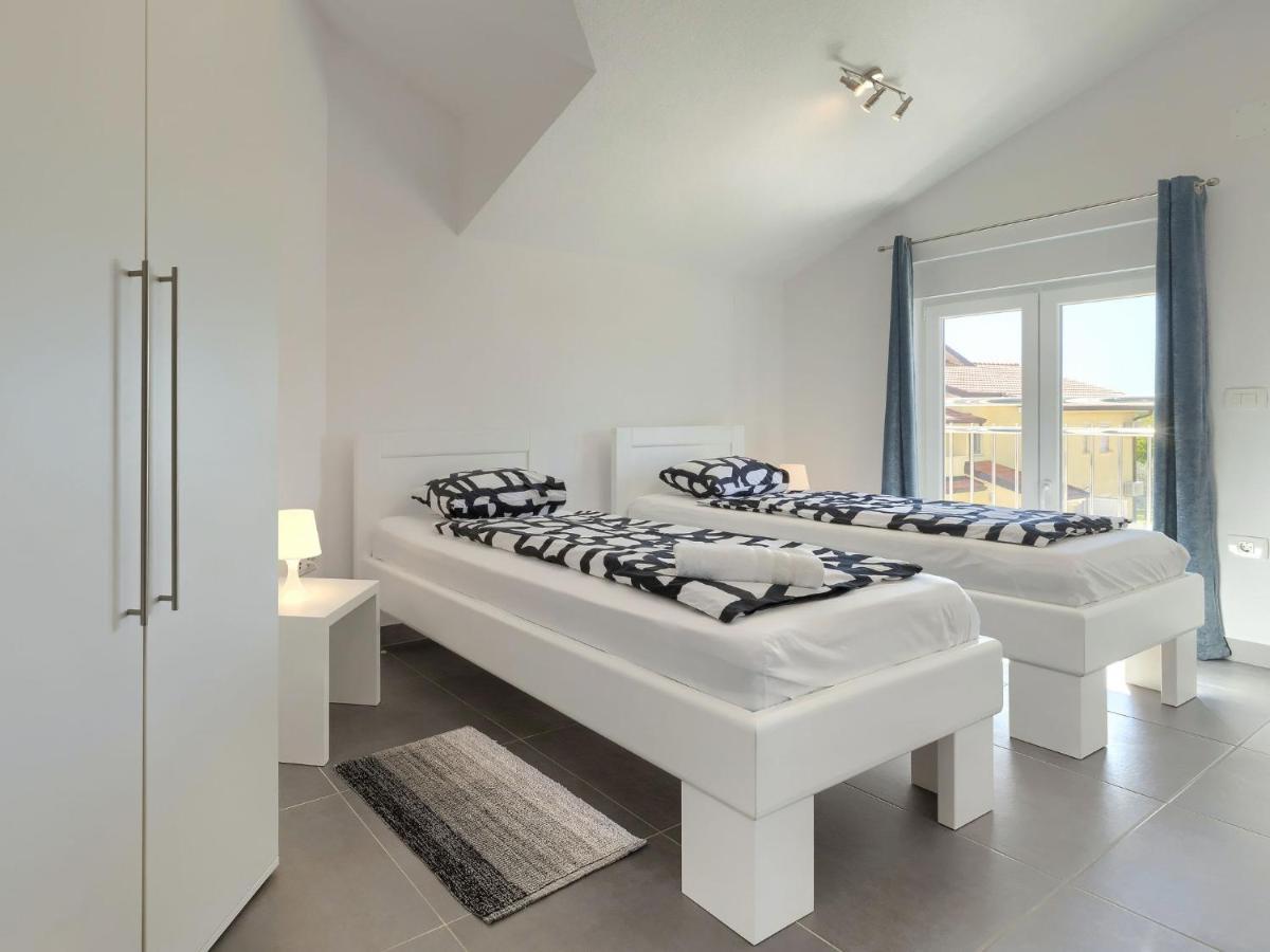 Holiday Home Villa Gocci By Interhome Kmeti المظهر الخارجي الصورة