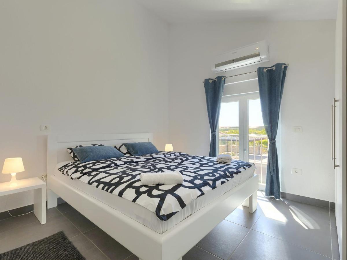 Holiday Home Villa Gocci By Interhome Kmeti المظهر الخارجي الصورة